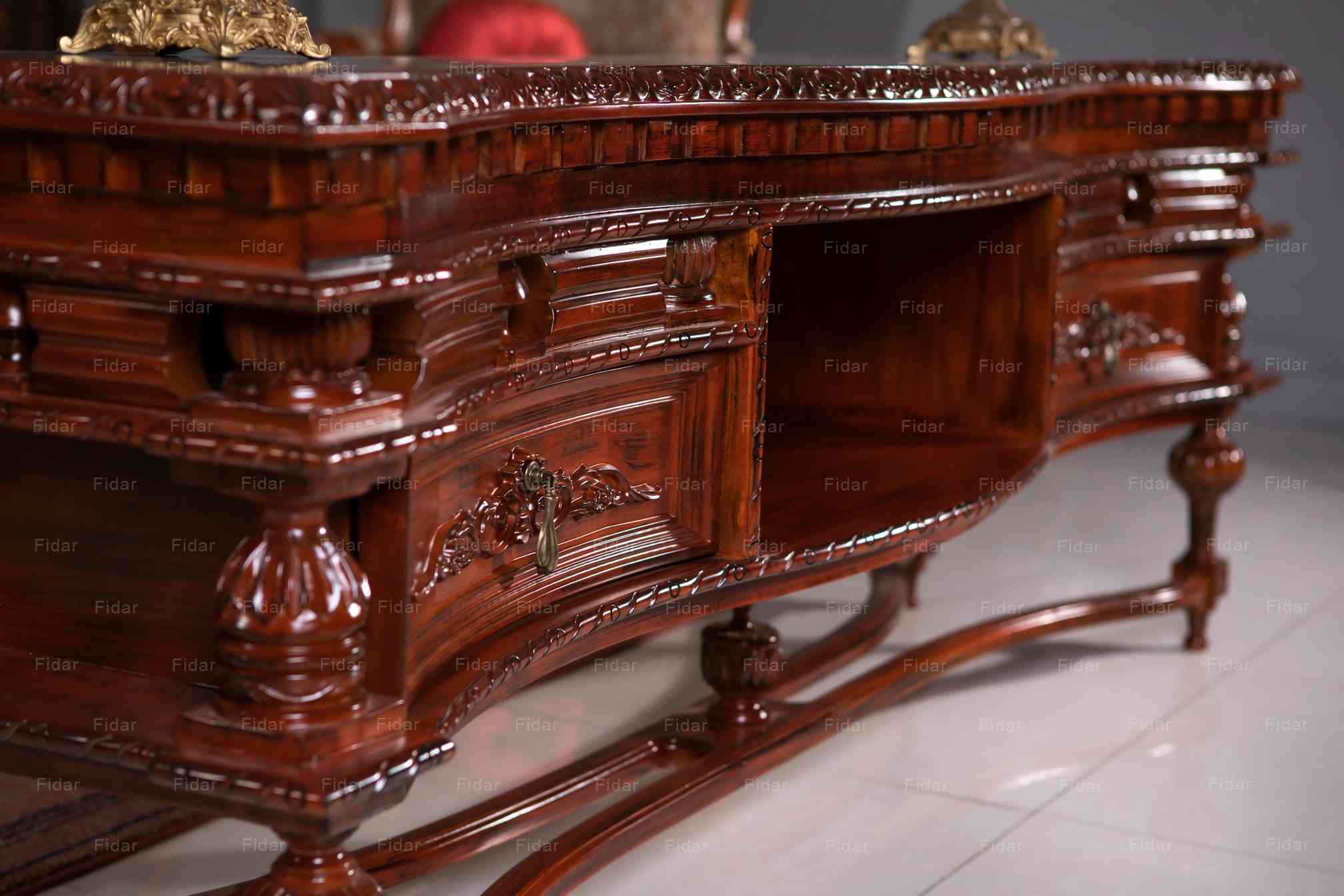 خرید اینترنتی میز تلویزیون چوبی سلطنتی